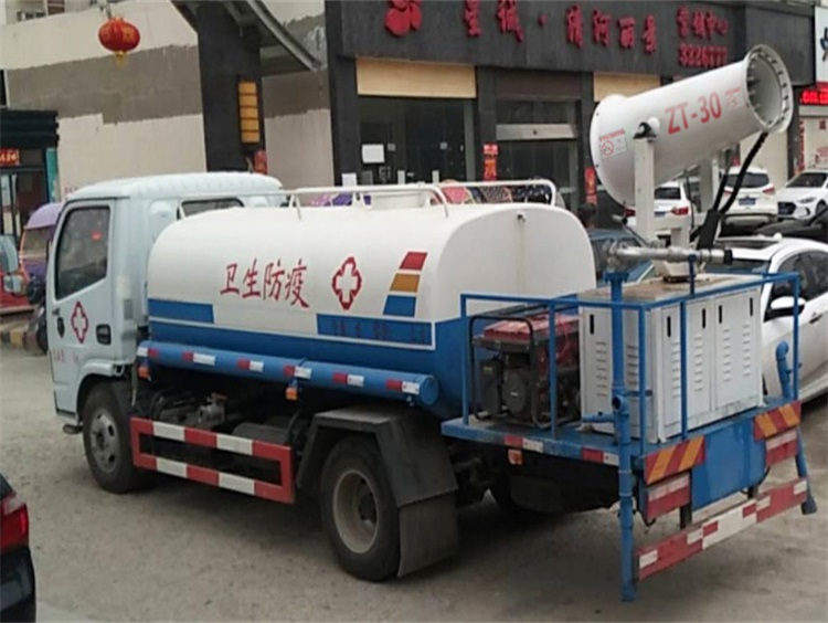 隨州衛(wèi)生防疫部門購置鄭通30米車載式霧炮機用于消殺工作